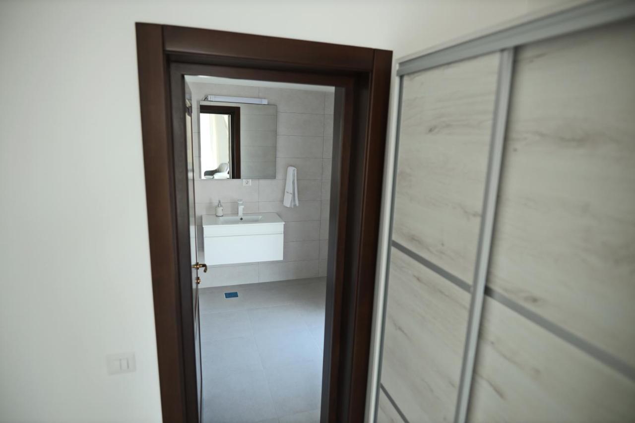 Casa Vys Apartamento Piteşti Exterior foto