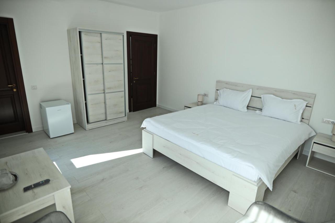 Casa Vys Apartamento Piteşti Exterior foto