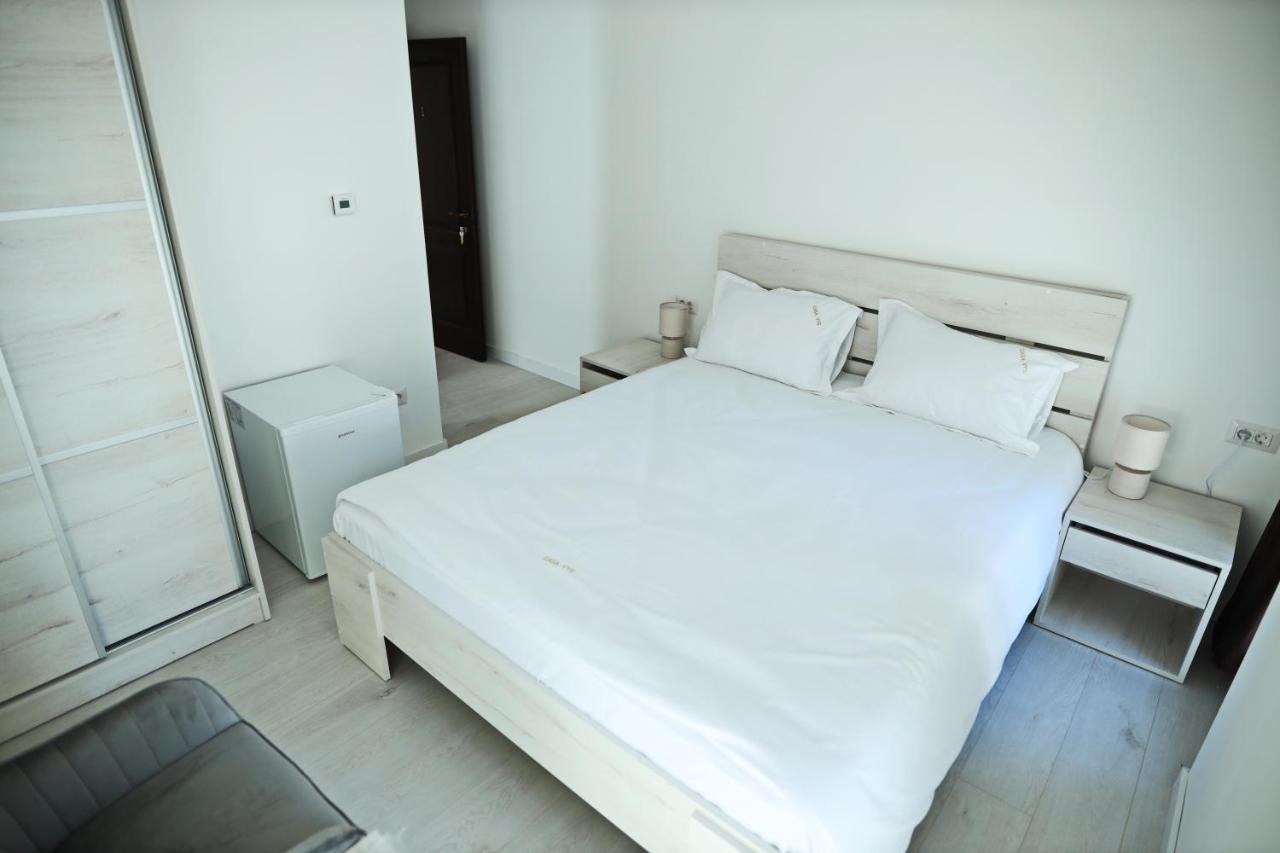 Casa Vys Apartamento Piteşti Exterior foto