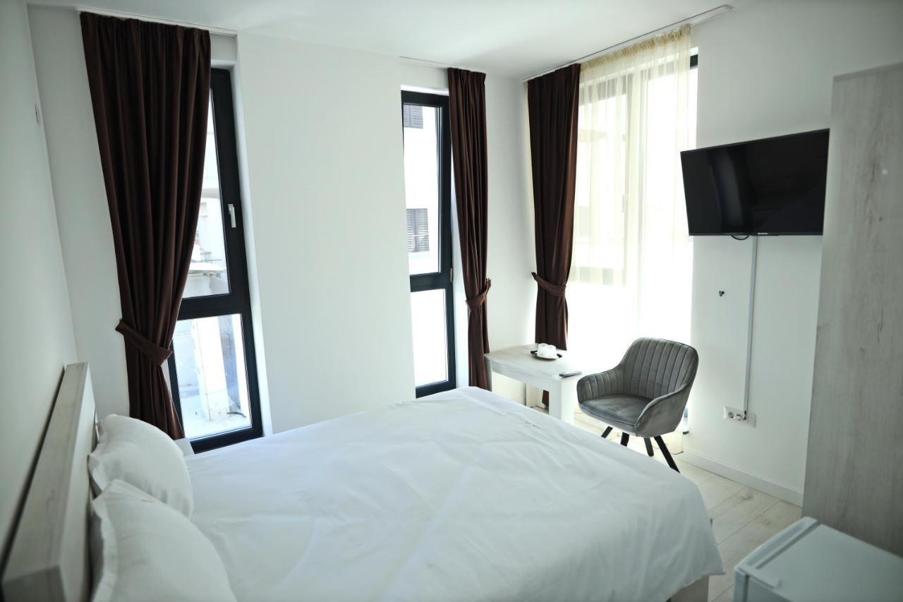 Casa Vys Apartamento Piteşti Exterior foto