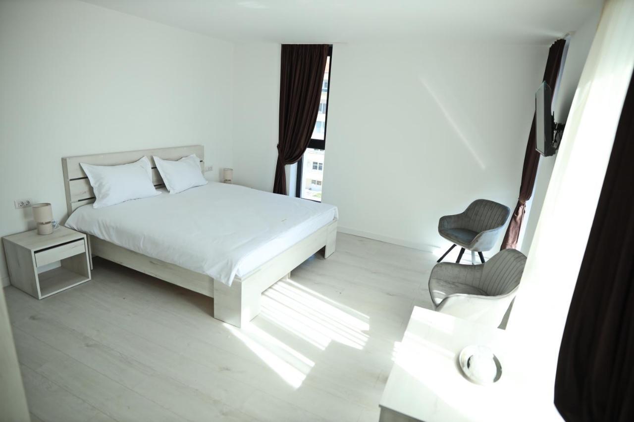 Casa Vys Apartamento Piteşti Exterior foto