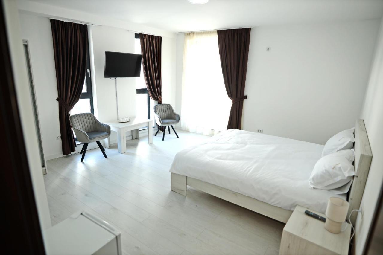 Casa Vys Apartamento Piteşti Exterior foto