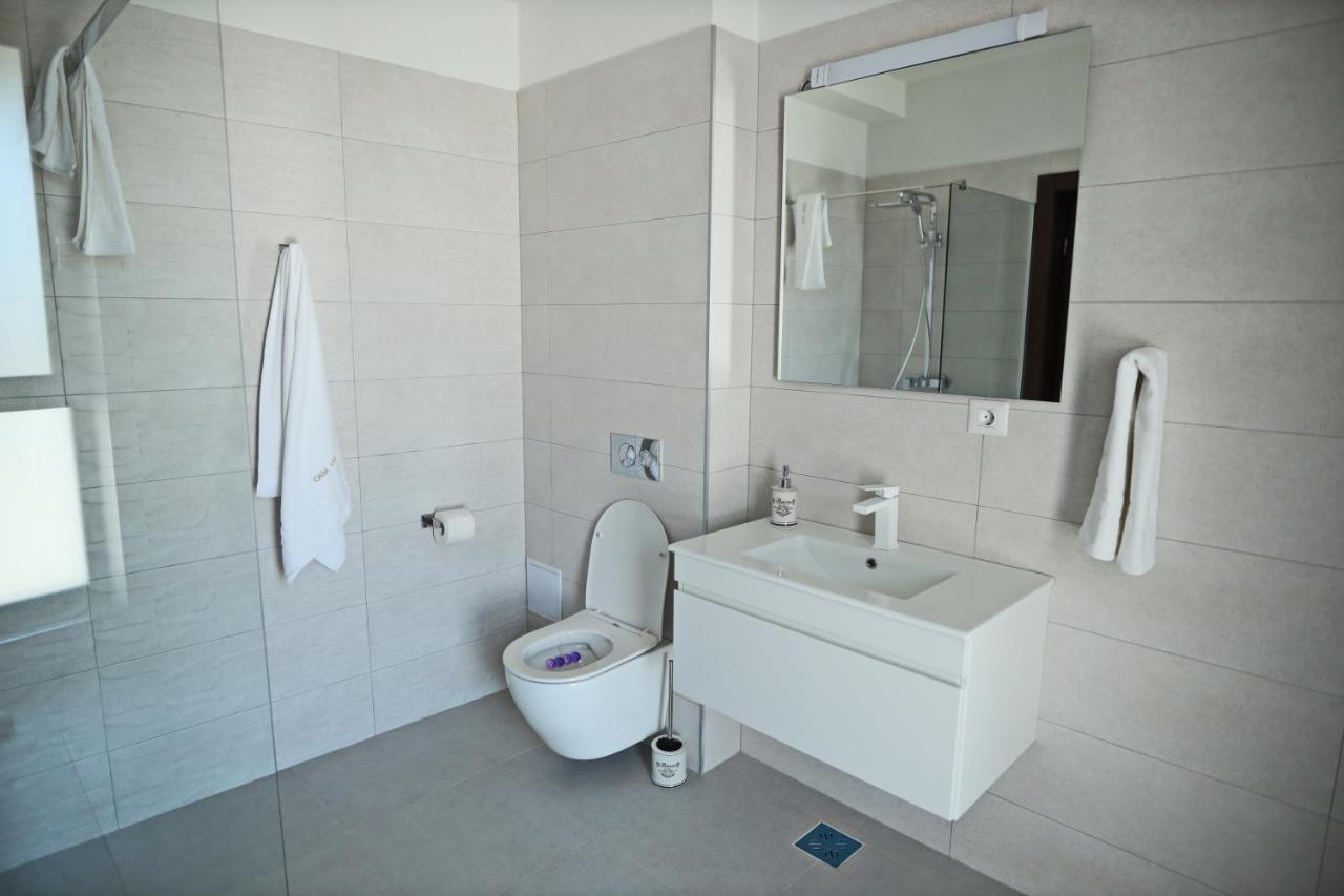 Casa Vys Apartamento Piteşti Exterior foto
