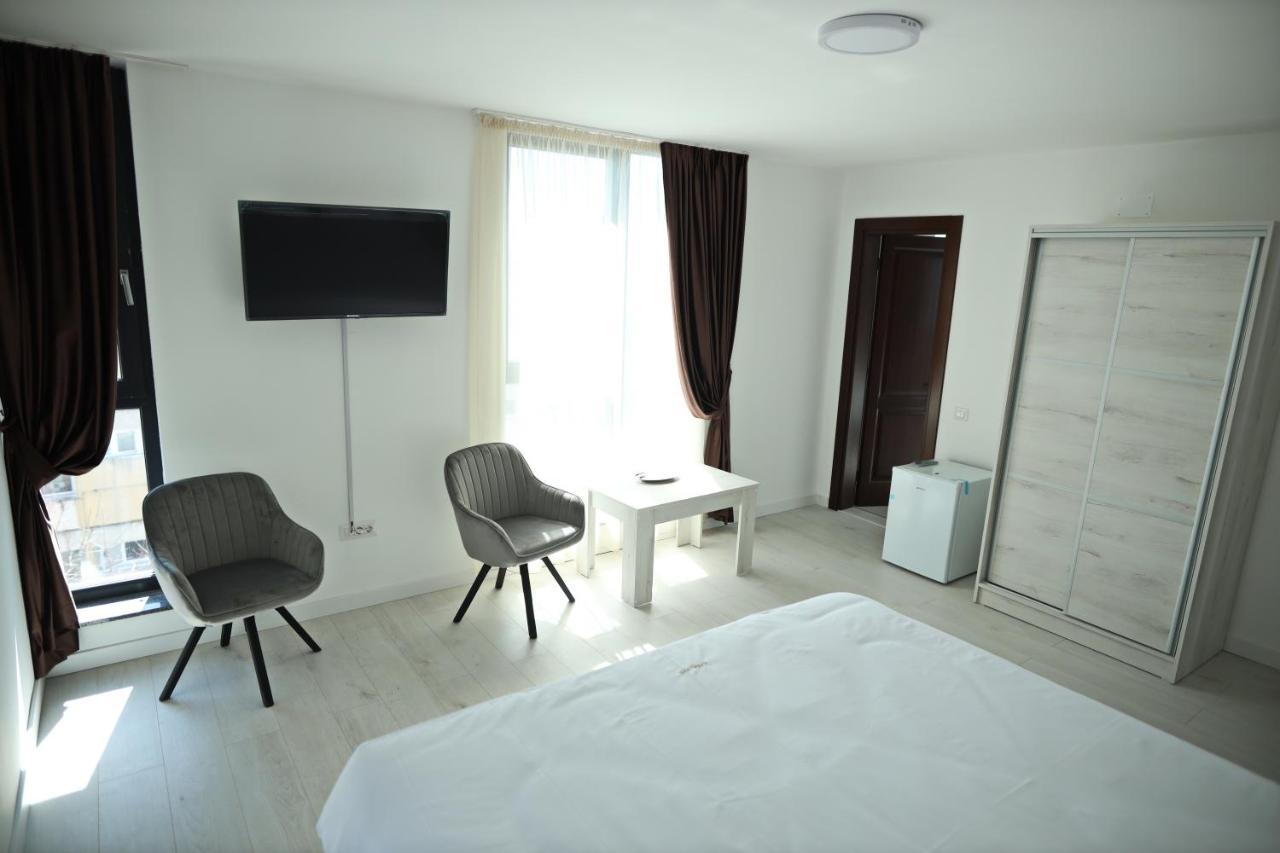Casa Vys Apartamento Piteşti Exterior foto