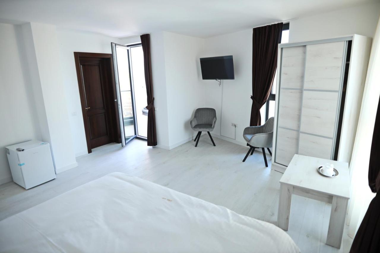 Casa Vys Apartamento Piteşti Exterior foto