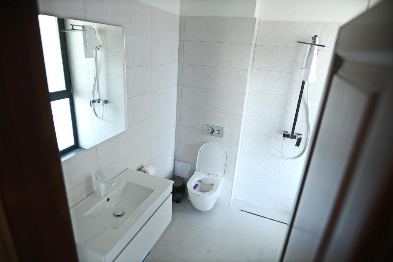 Casa Vys Apartamento Piteşti Exterior foto